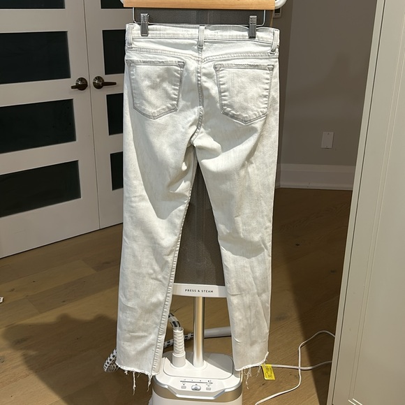 J BRAND women’s size 28 'RAIL' MID RISE JEANS IN HYSTERIA WASH - Picture 5 of 6